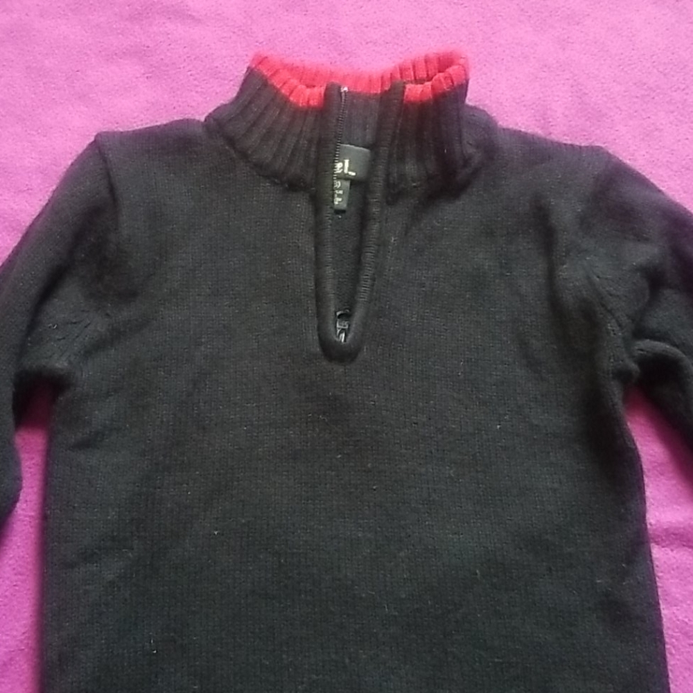 Boy/Sweater